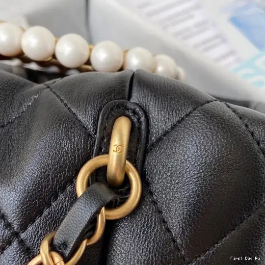 First Bag Ru BUCKET CHANEL BAG 0701